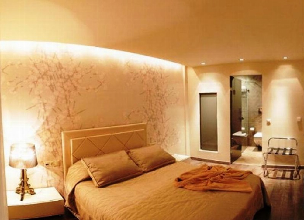 Room image 4
